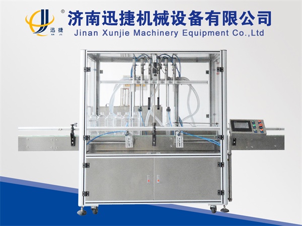 液體灌(guàn)裝機  液體灌裝機