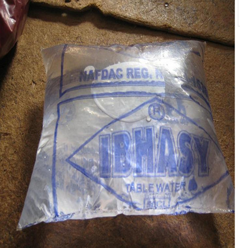 全自(zì)動液體包裝機包裝樣品